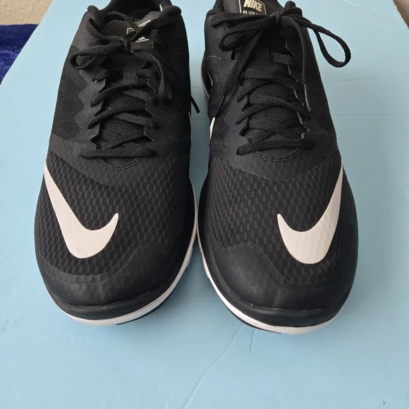 Black and White Nike Sneakers - Picture 8 of 11